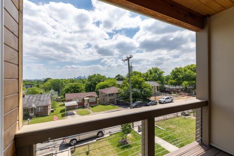 907b 32nd Ave, N Nashville TN 37209