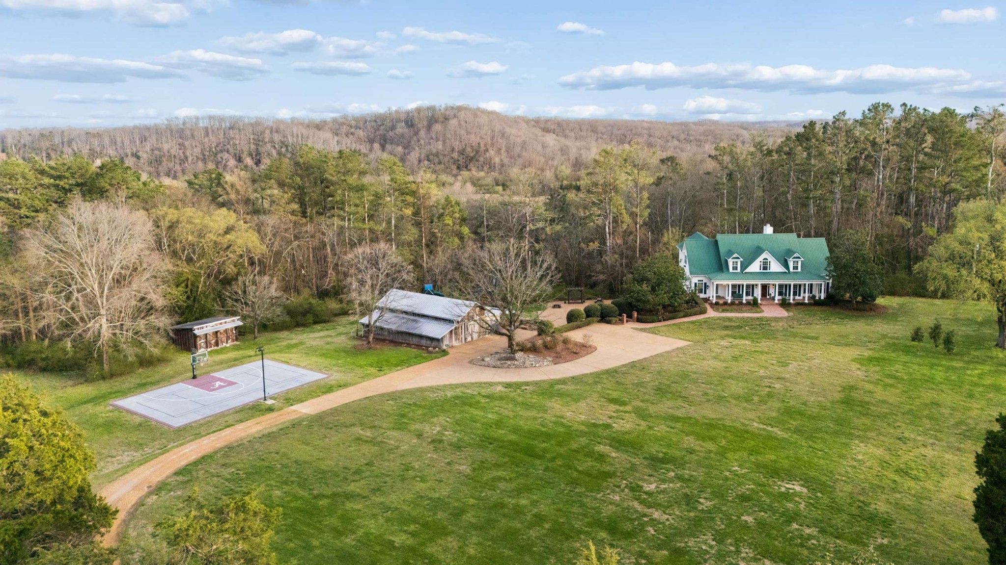 324 E Kingston Springs Road Kingston Springs TN 37082