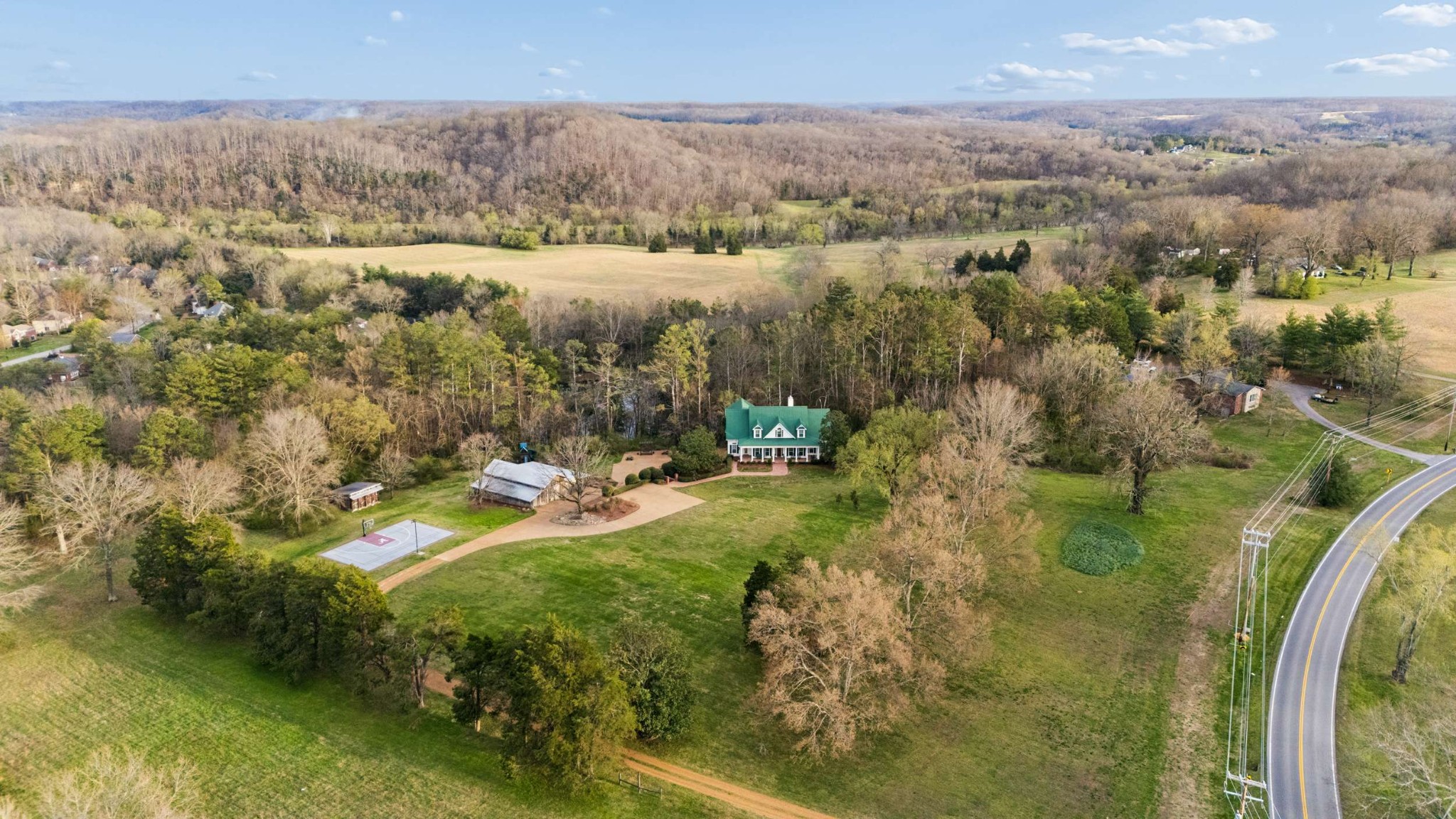 324 E Kingston Springs Road Kingston Springs TN 37082