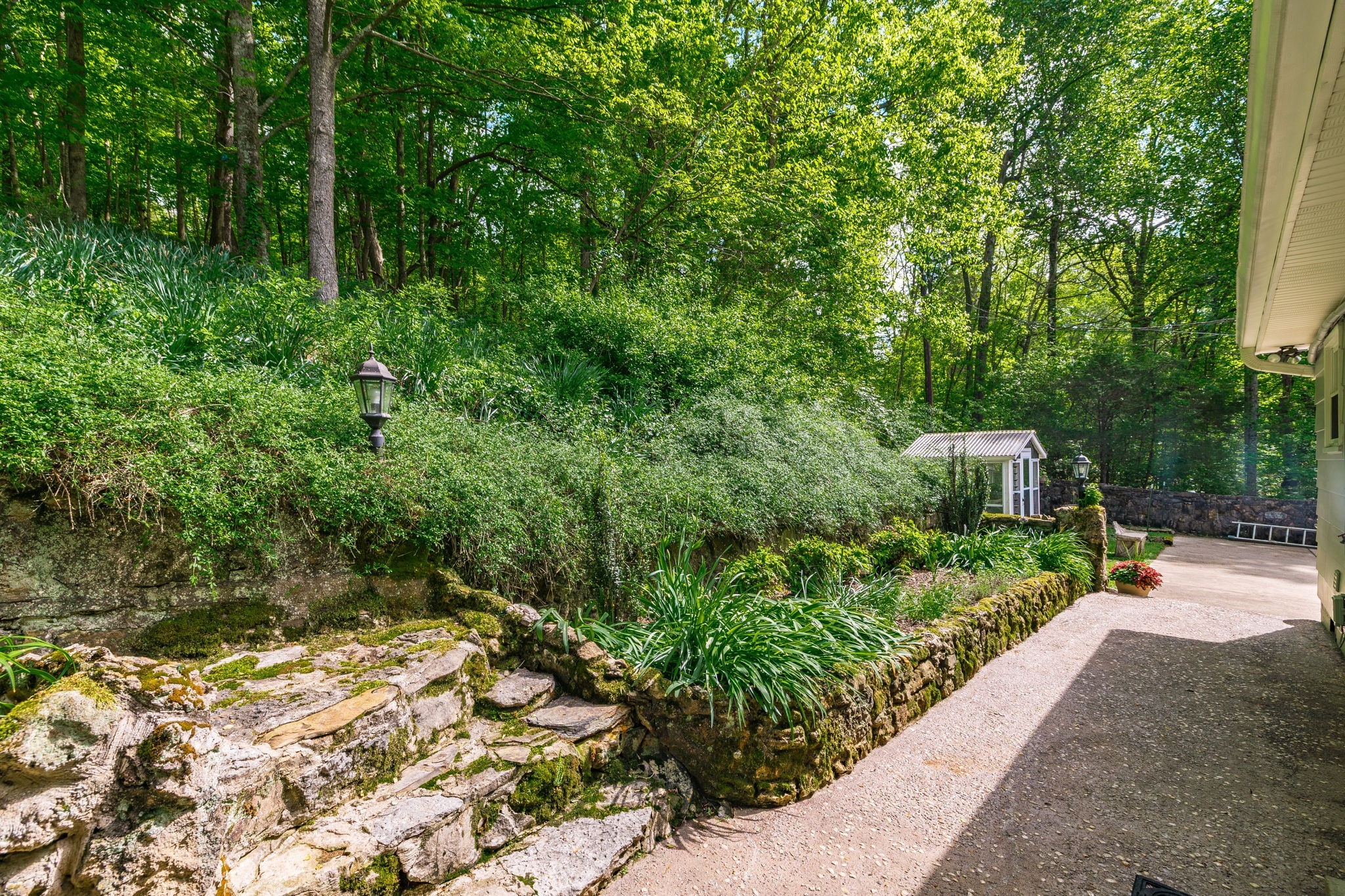 5215 Brick Church Pike Goodlettsville TN 37072