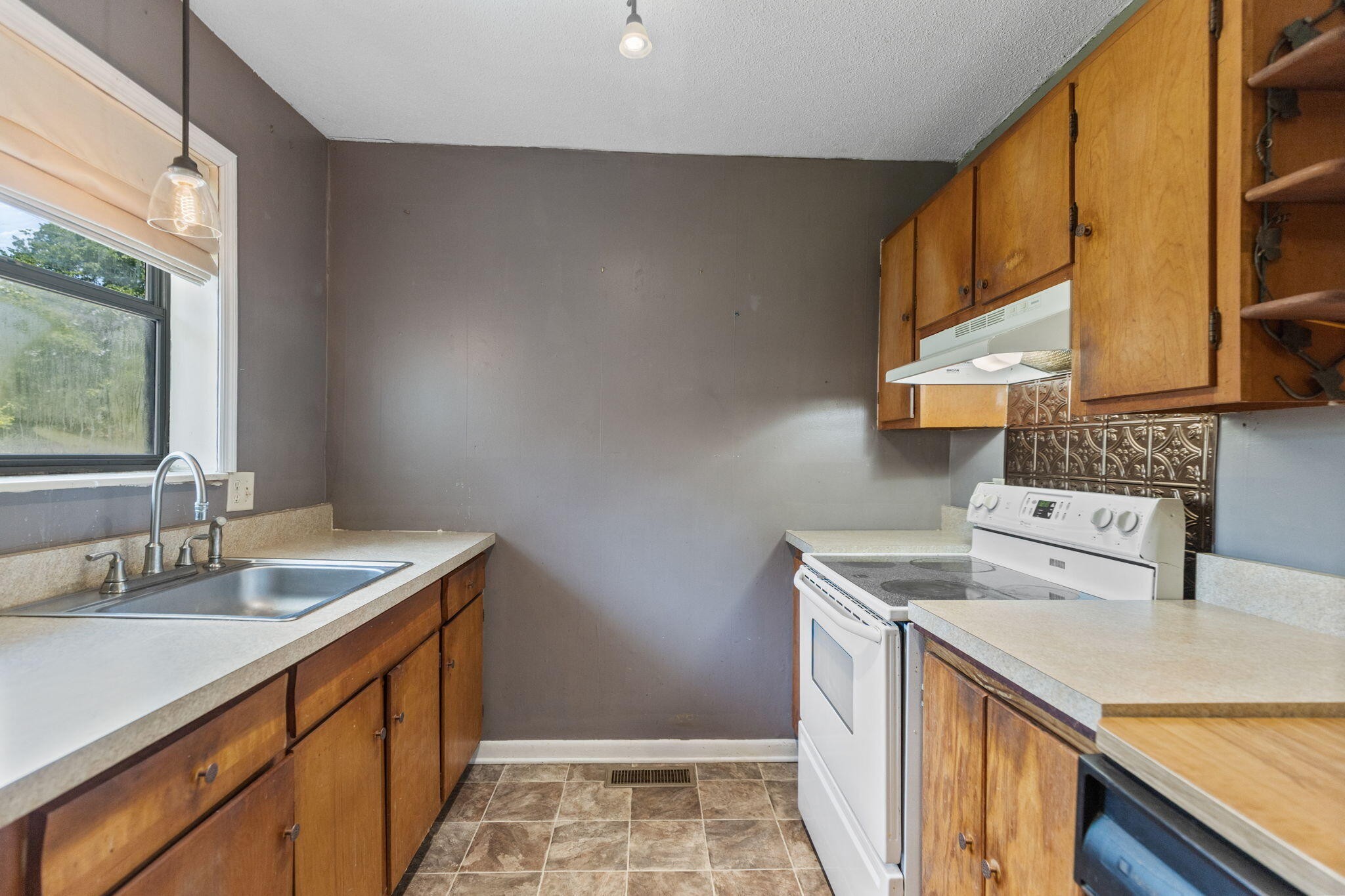 178 Carolina Avenue Delano TN 37325