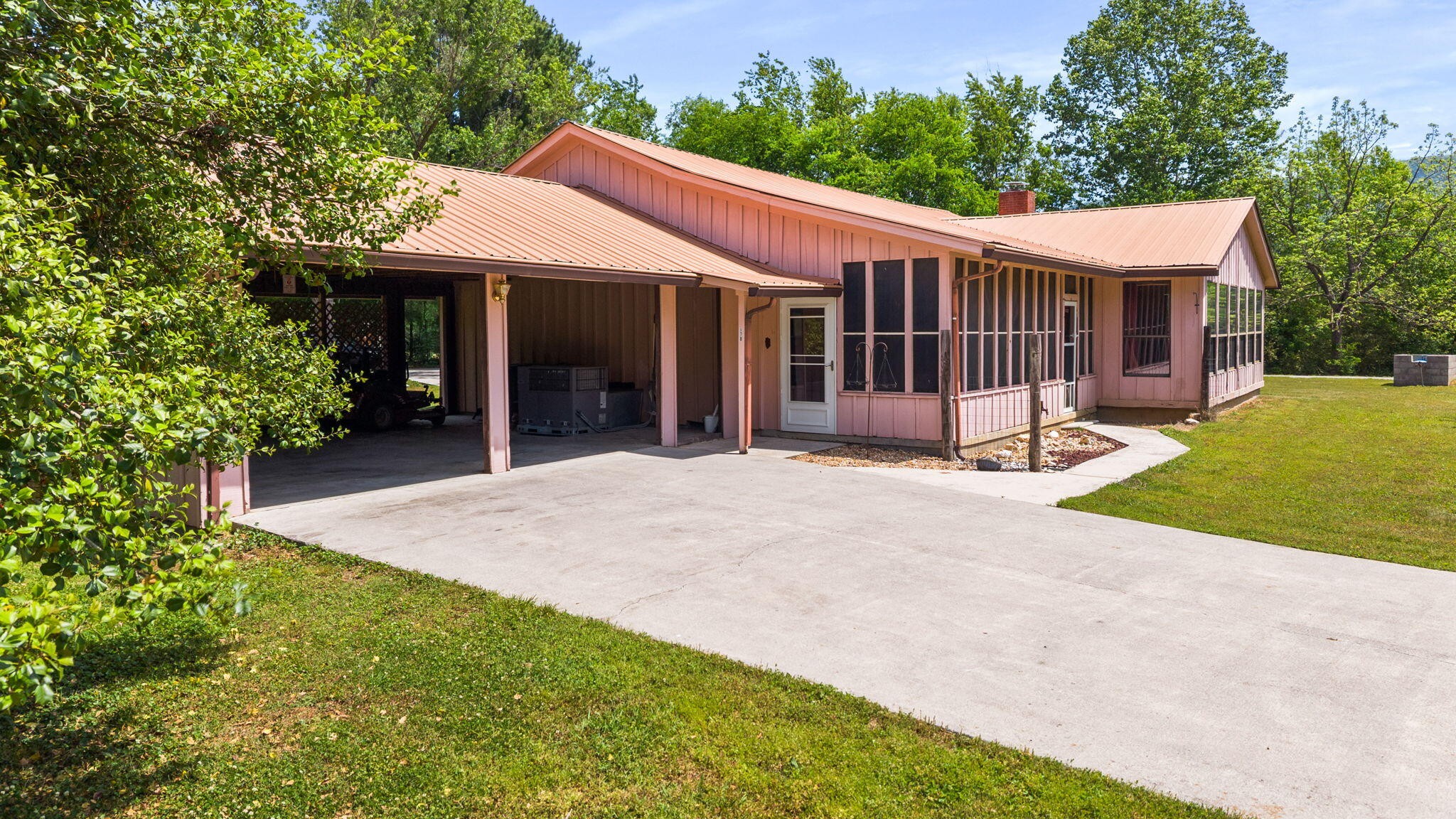 178 Carolina Avenue Delano TN 37325