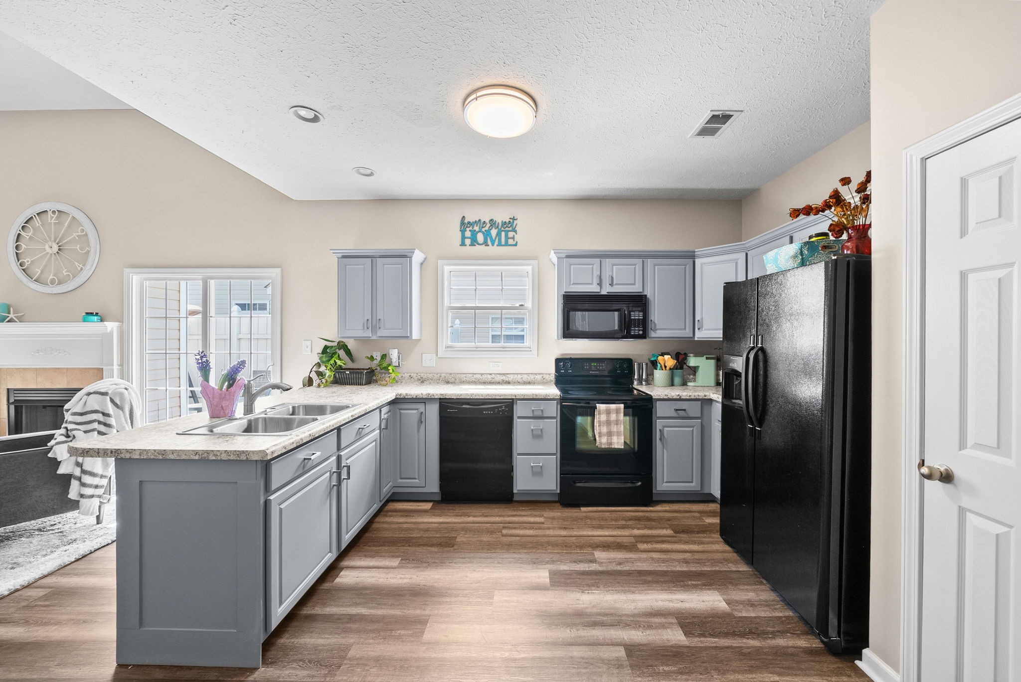 3737 Meadow Ridge Lane Clarksville TN 37040