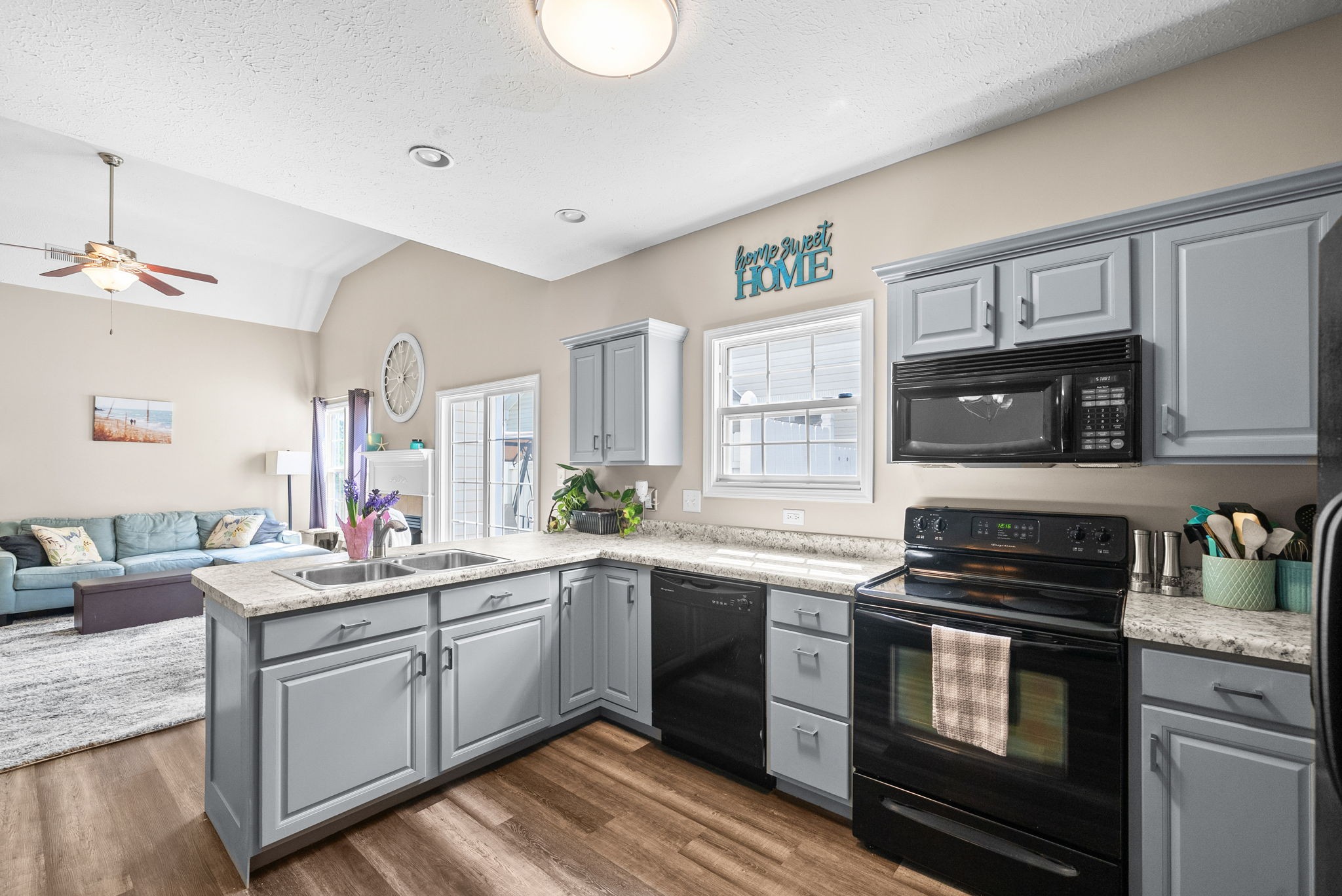 3737 Meadow Ridge Lane Clarksville TN 37040