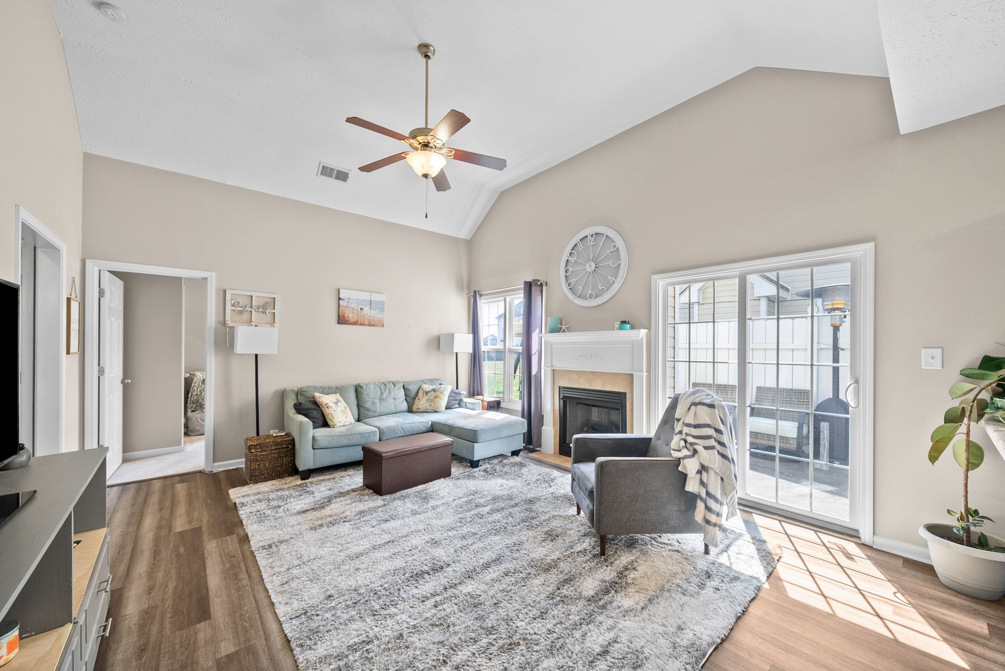 3737 Meadow Ridge Lane Clarksville TN 37040