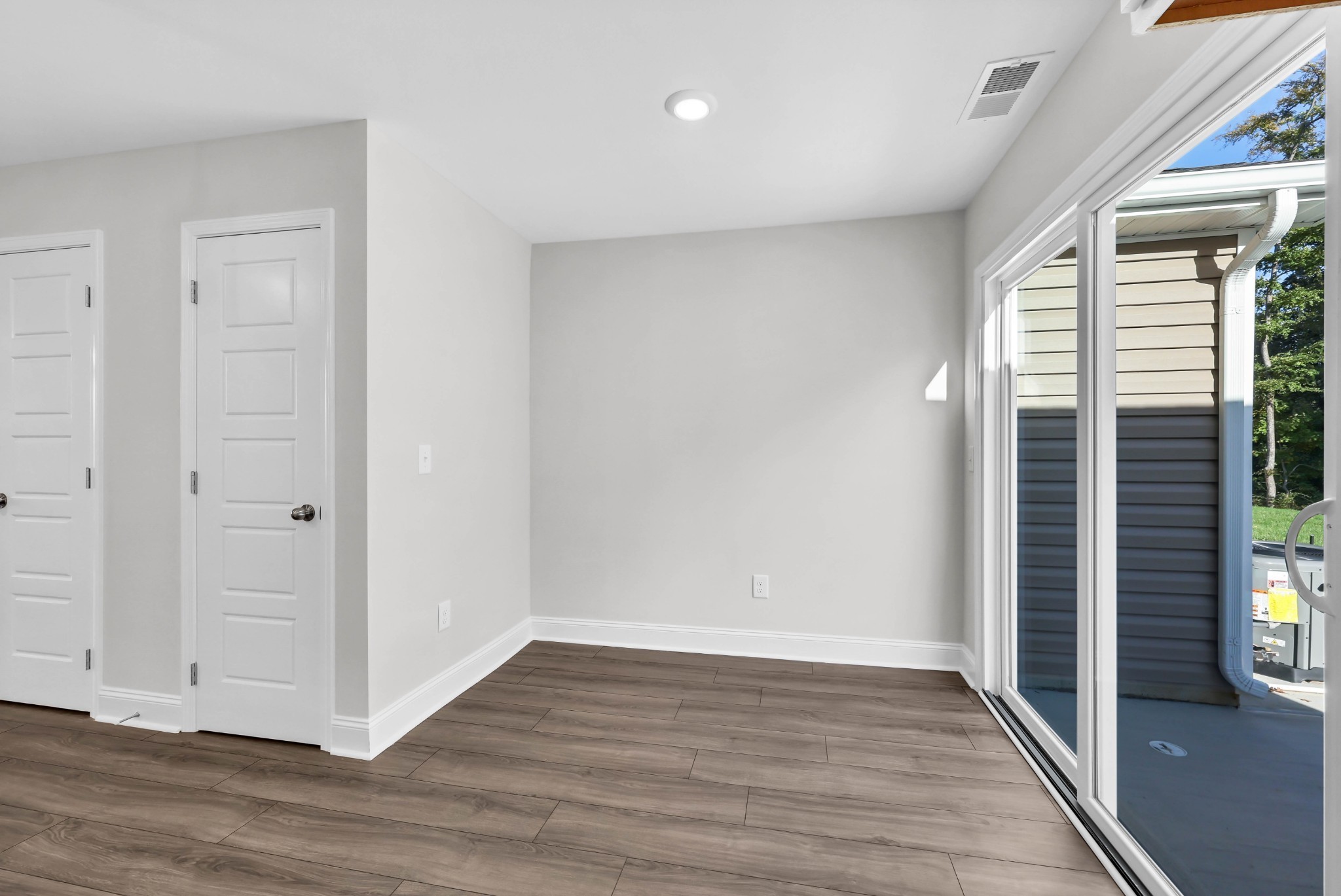 135 Quarry Point Drive Clarksville TN 37043