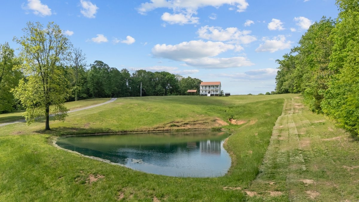 531 Wilson Hollow Road Dickson TN 37055