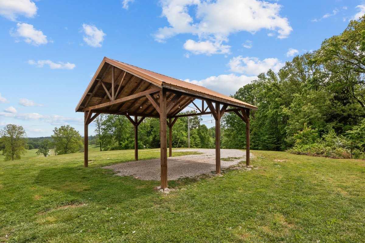 531 Wilson Hollow Road Dickson TN 37055