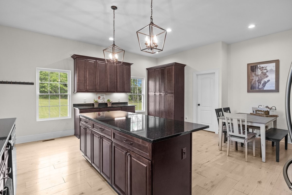 531 Wilson Hollow Road Dickson TN 37055
