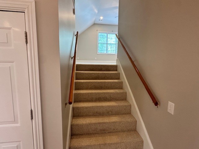 2012 Alan John Way Lebanon TN 37087