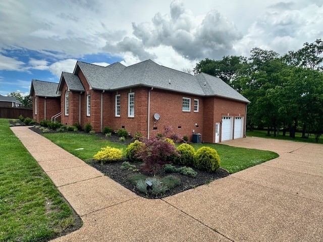 2012 Alan John Way Lebanon TN 37087