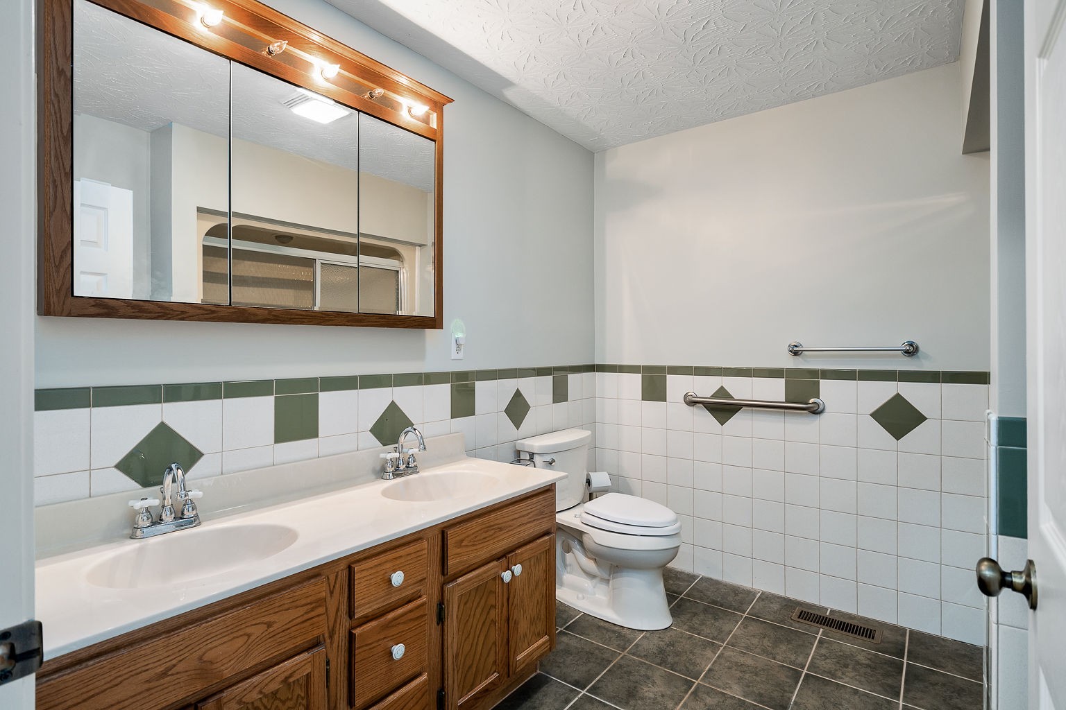 1790 Jamestown Highway Livingston TN 38570
