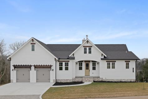 86 Simmons Circle Winchester TN 37398