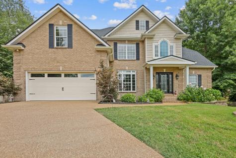 107 Luke Court Hendersonville TN 37075