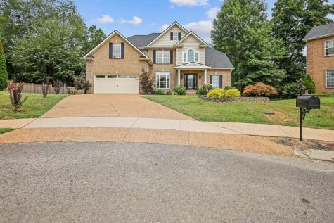 107 Luke Court Hendersonville TN 37075