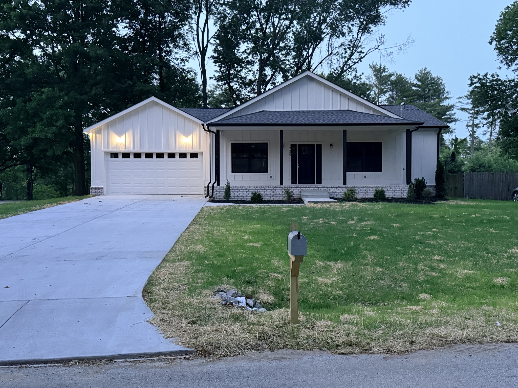 1720 Allison Avenue Columbia TN 38401