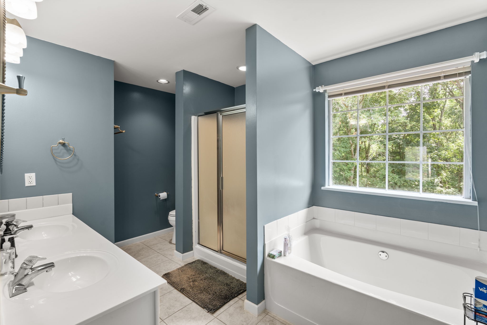 7129 Forrest Oaks Drive Nashville TN 37221