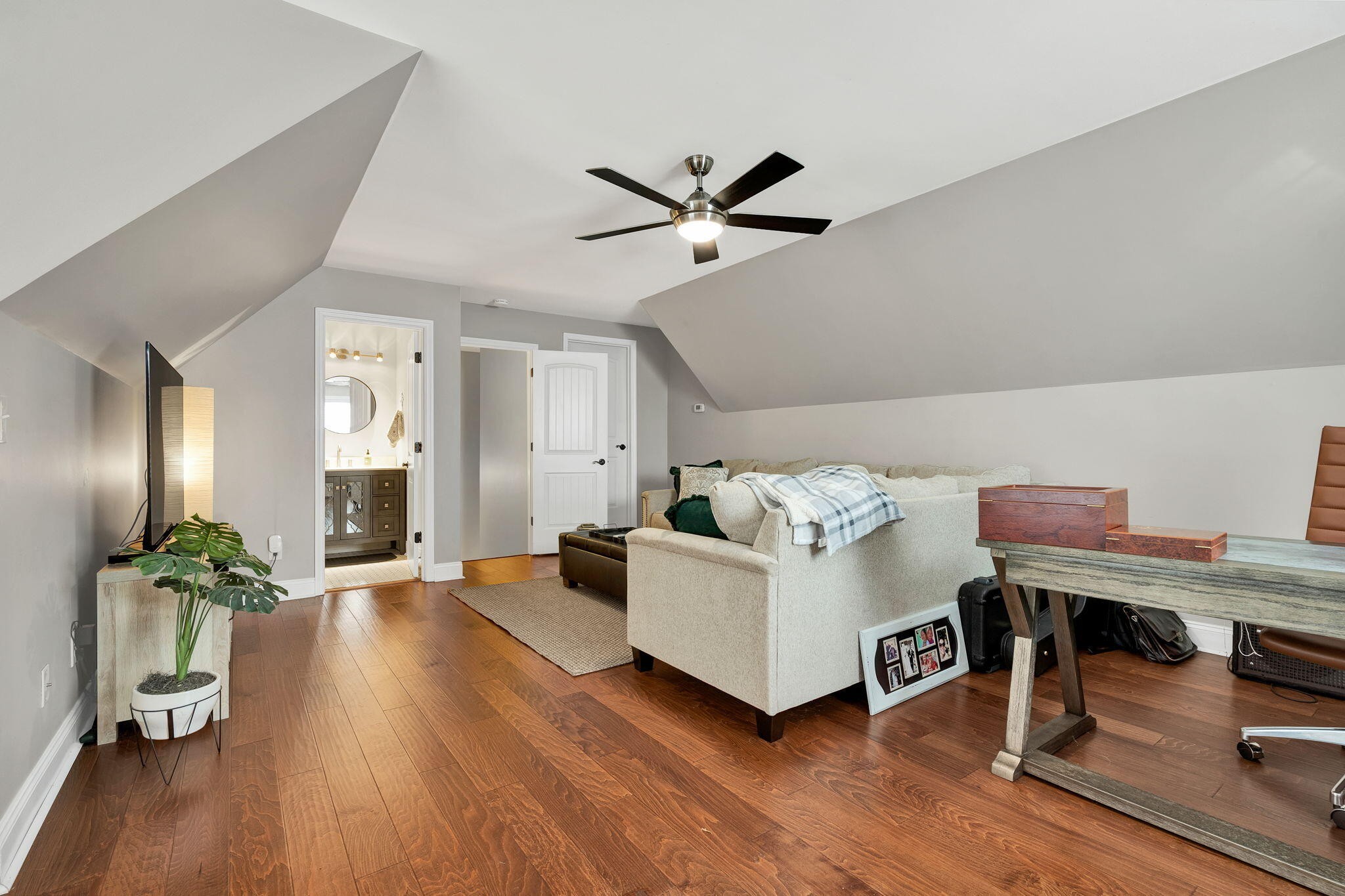 491 Thoroughbred Drive, NW Cleveland TN 37312