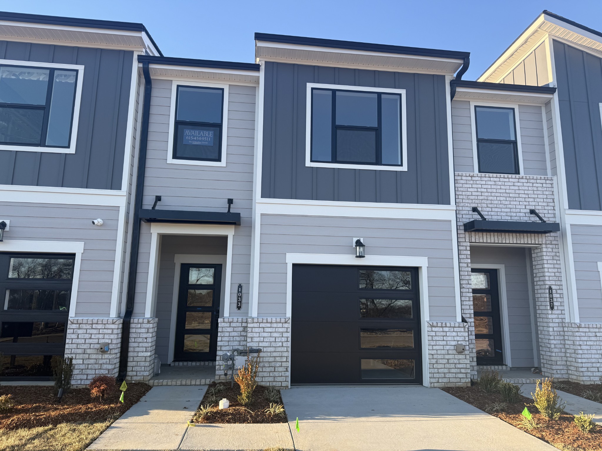 1033 Old Creek Bend Gallatin TN 37066