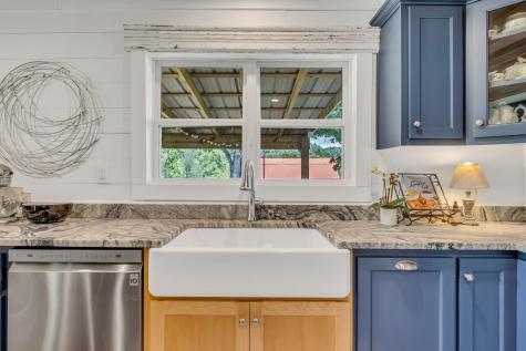 3506 Highway 49, W Charlotte TN 37036