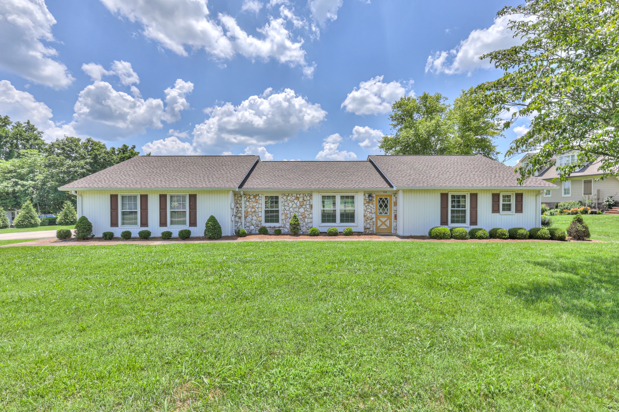 410 Riverbend Country Club Road Shelbyville TN 37160