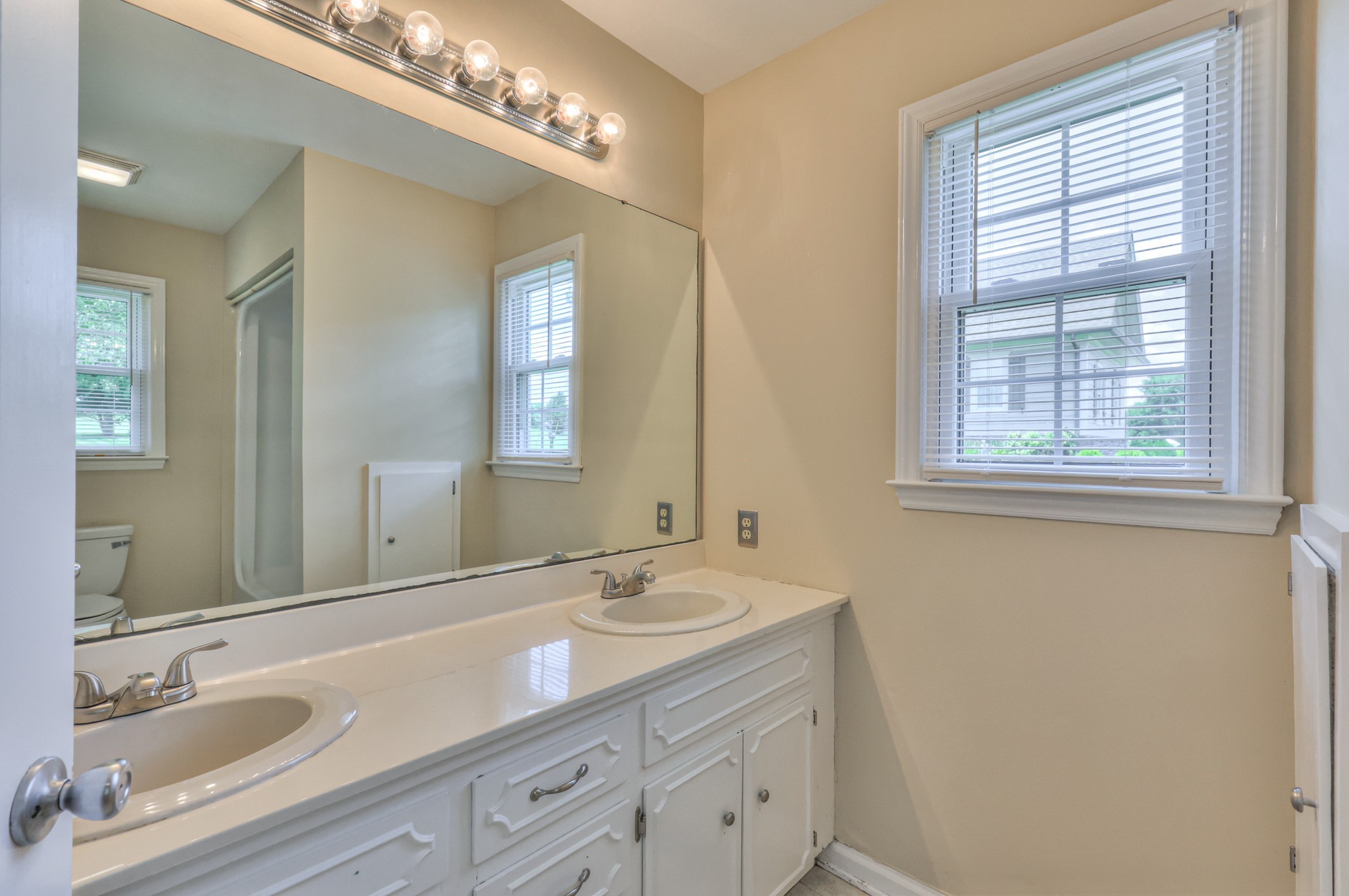 410 Riverbend Country Club Road Shelbyville TN 37160