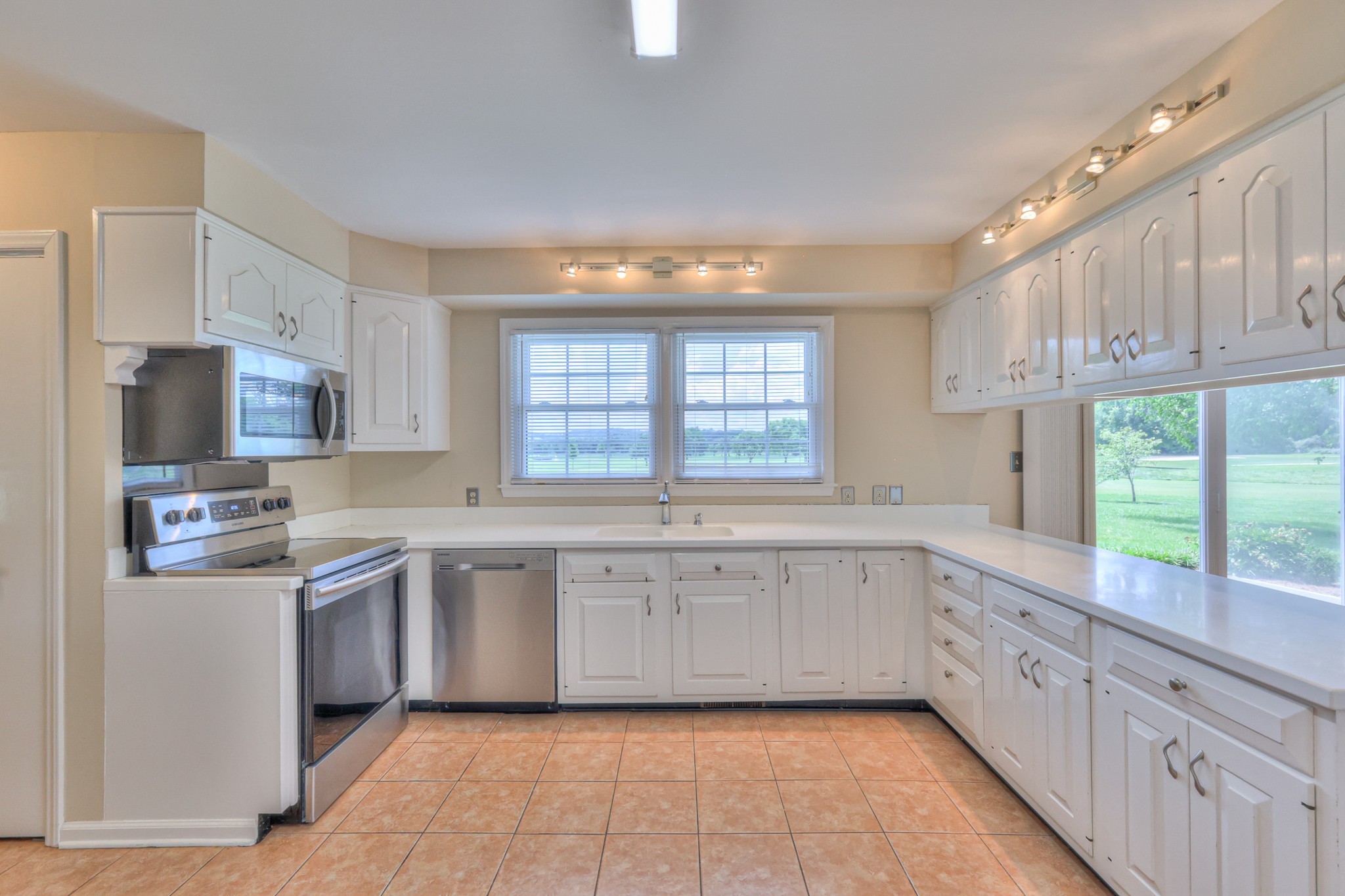 410 Riverbend Country Club Road Shelbyville TN 37160