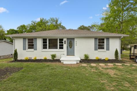 609 E 11th Street Columbia TN 38401