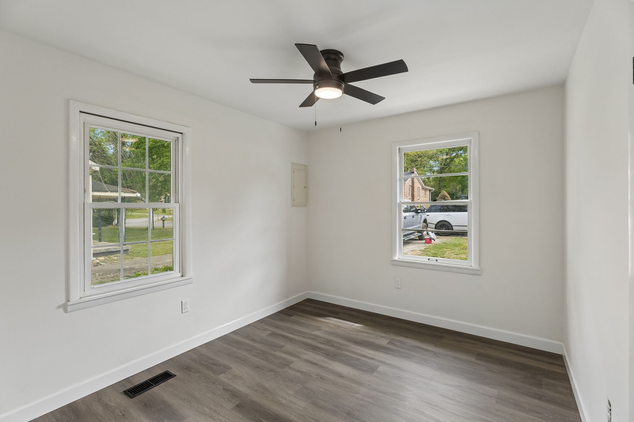 609 E 11th Street Columbia TN 38401