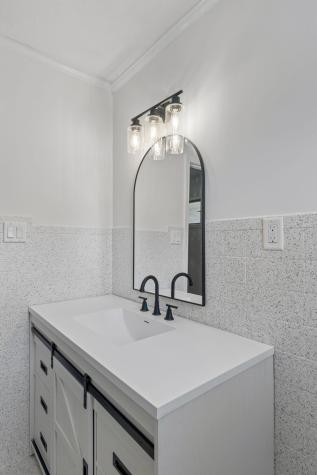 609 E 11th Street Columbia TN 38401