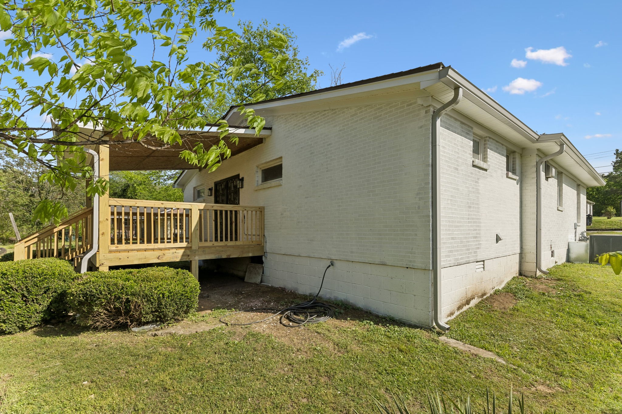 609 E 11th Street Columbia TN 38401