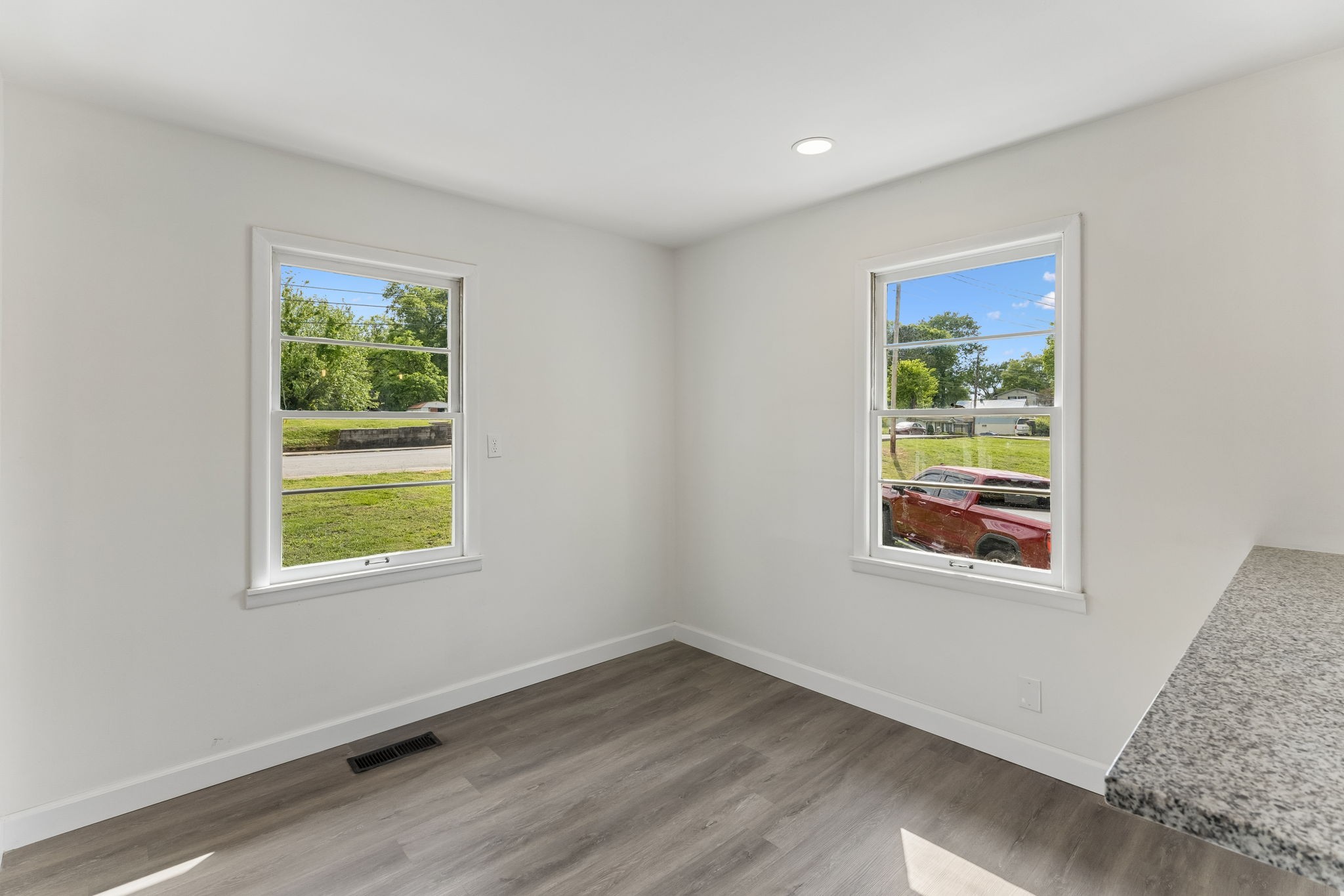 609 E 11th Street Columbia TN 38401