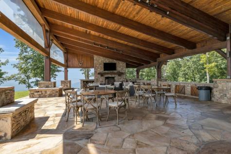 405 Boone Pass Jasper TN 37347