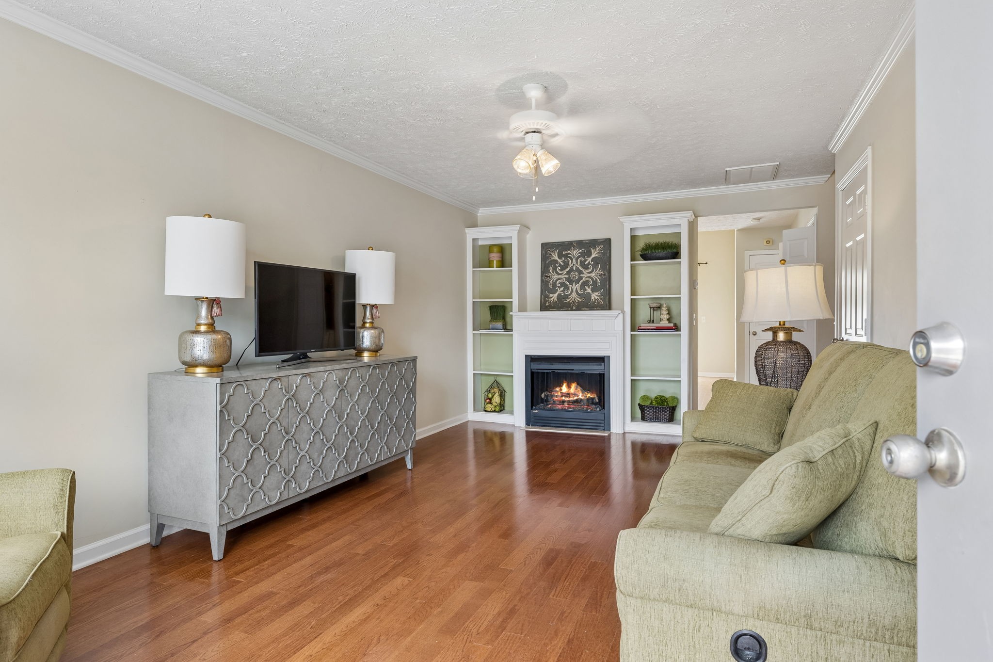 2120 Lebanon Pike Nashville TN 37210