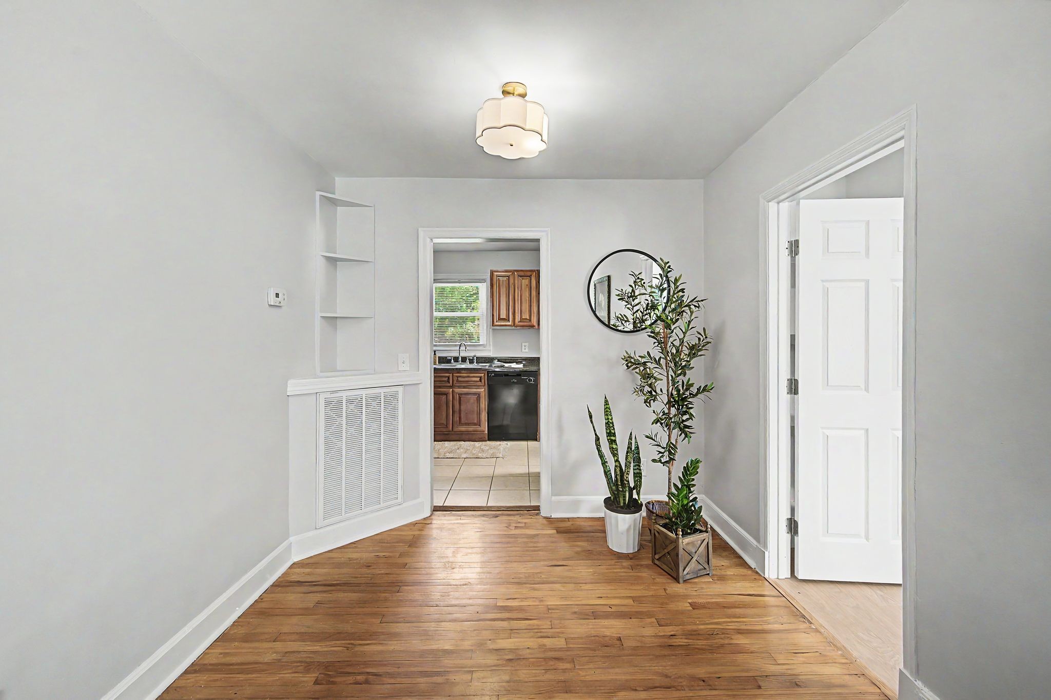 909 Oneida Avenue Nashville TN 37207