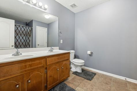 3823 Mcallister Drive Clarksville TN 37042