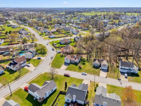 3823 Mcallister Drive Clarksville TN 37042