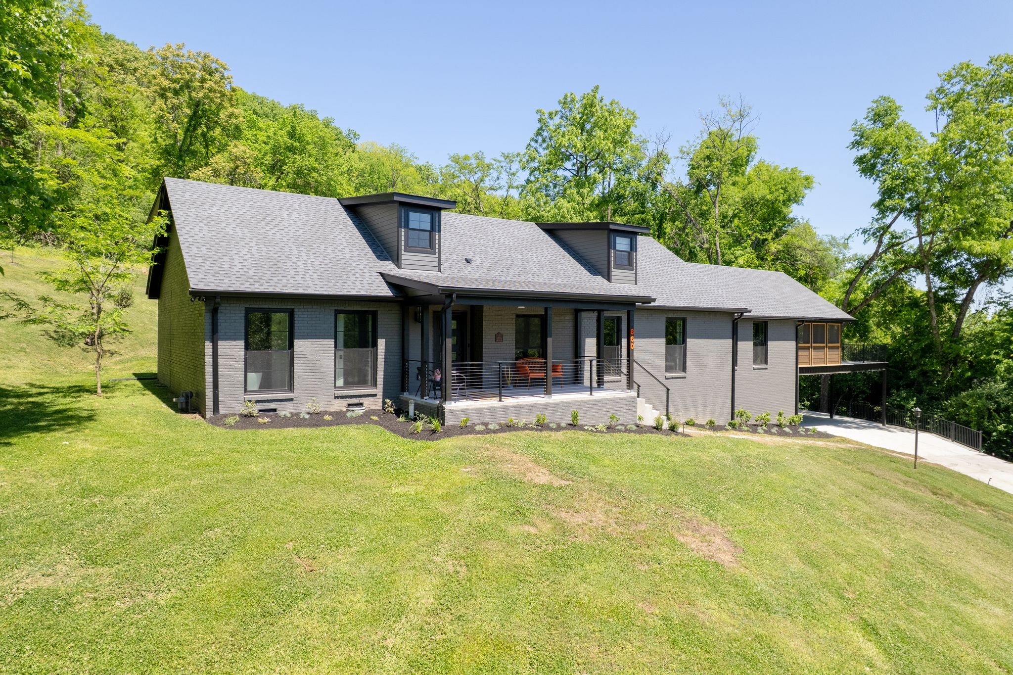 860 Lakemont Drive Nashville TN 37220