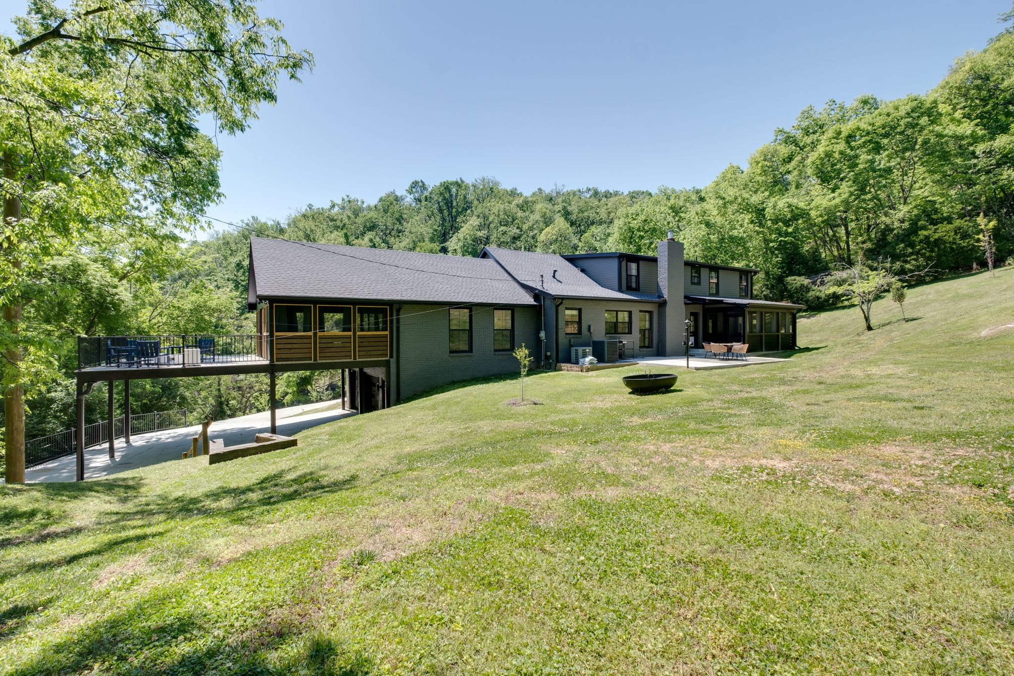 860 Lakemont Drive Nashville TN 37220