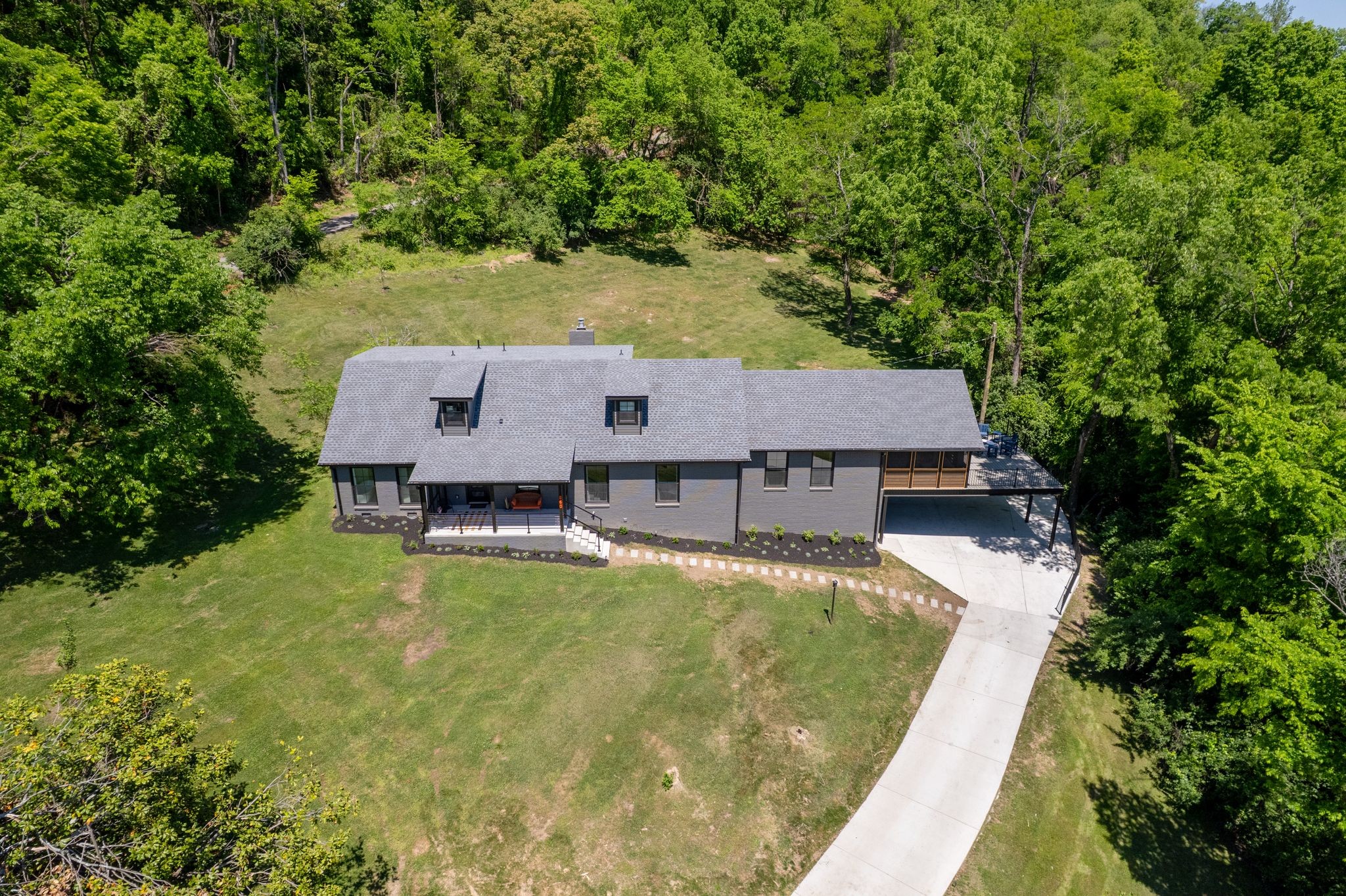 860 Lakemont Drive Nashville TN 37220