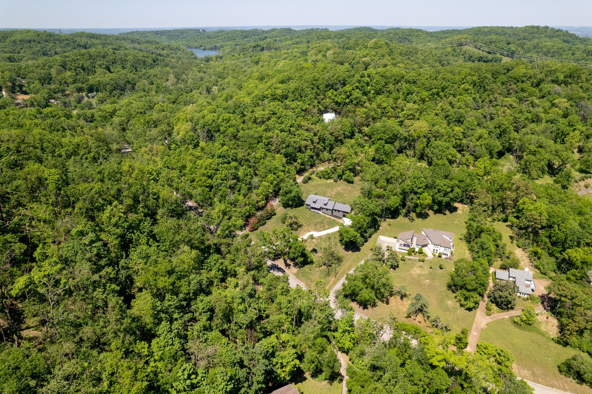860 Lakemont Drive Nashville TN 37220