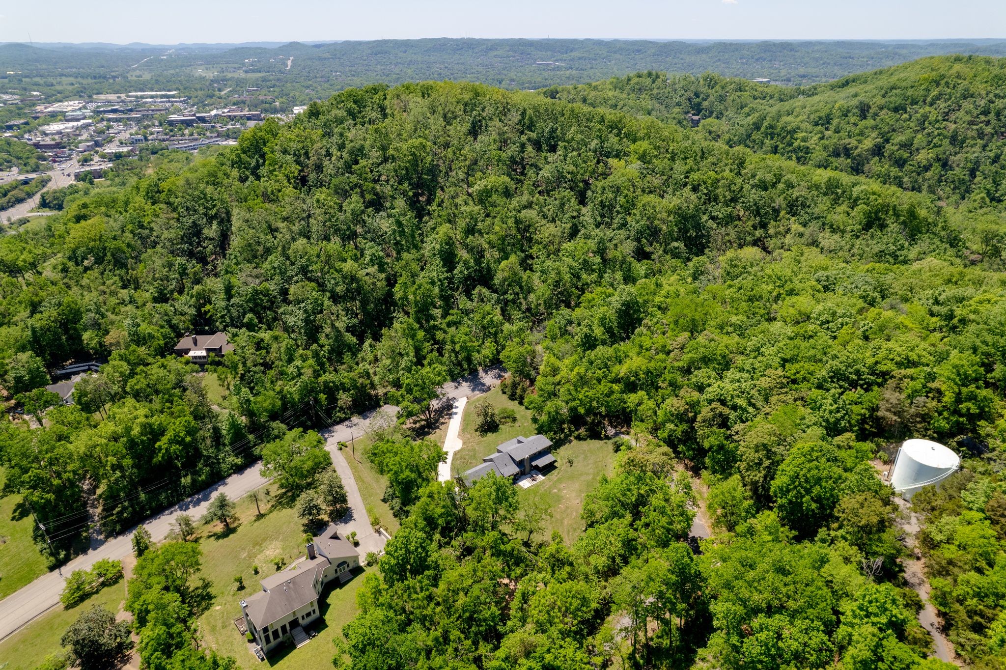 860 Lakemont Drive Nashville TN 37220
