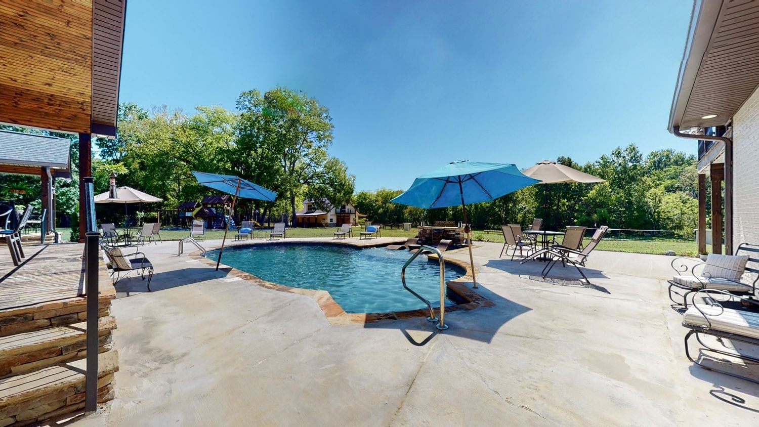 2622 Poplar Knoll Drive Columbia TN 38401