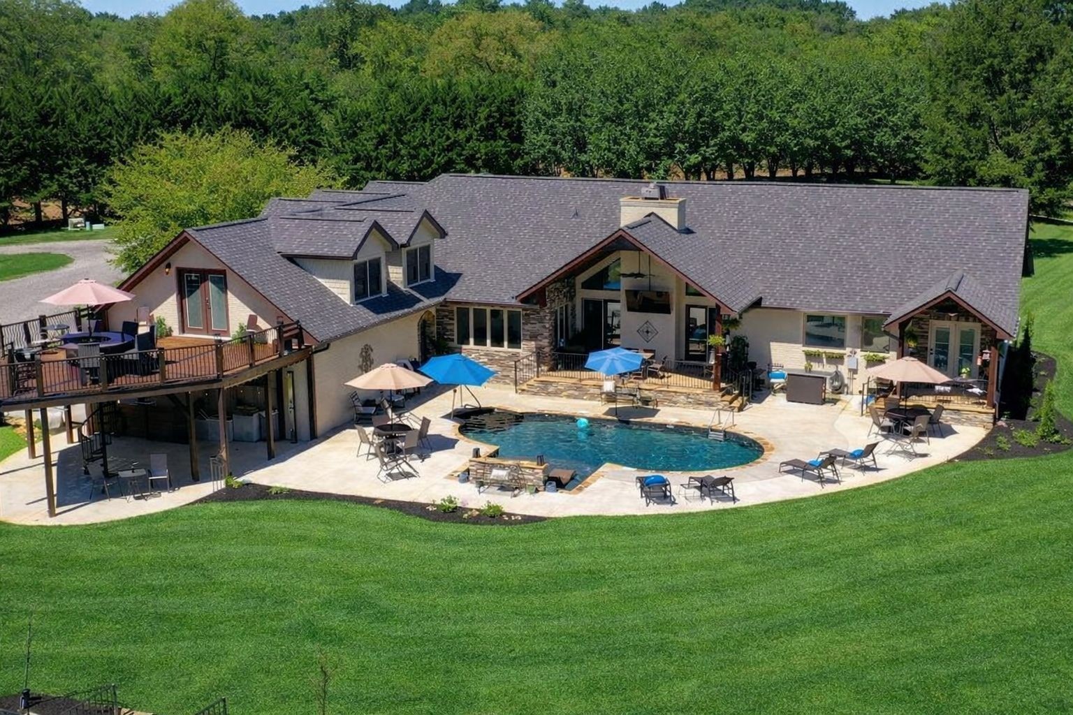 2622 Poplar Knoll Drive Columbia TN 38401