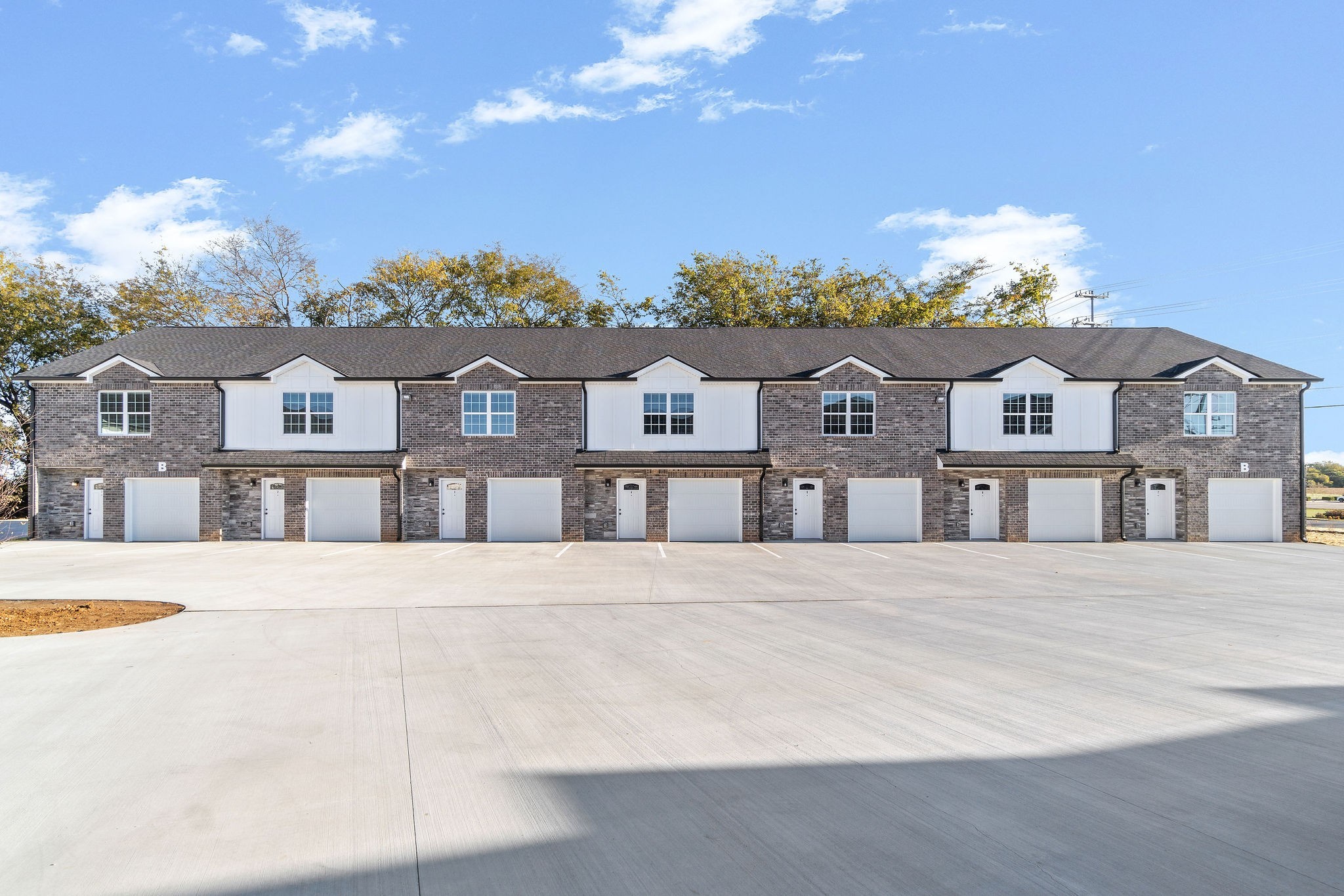2186 Peachers Mill Road Unit B6 Clarksville TN 37042