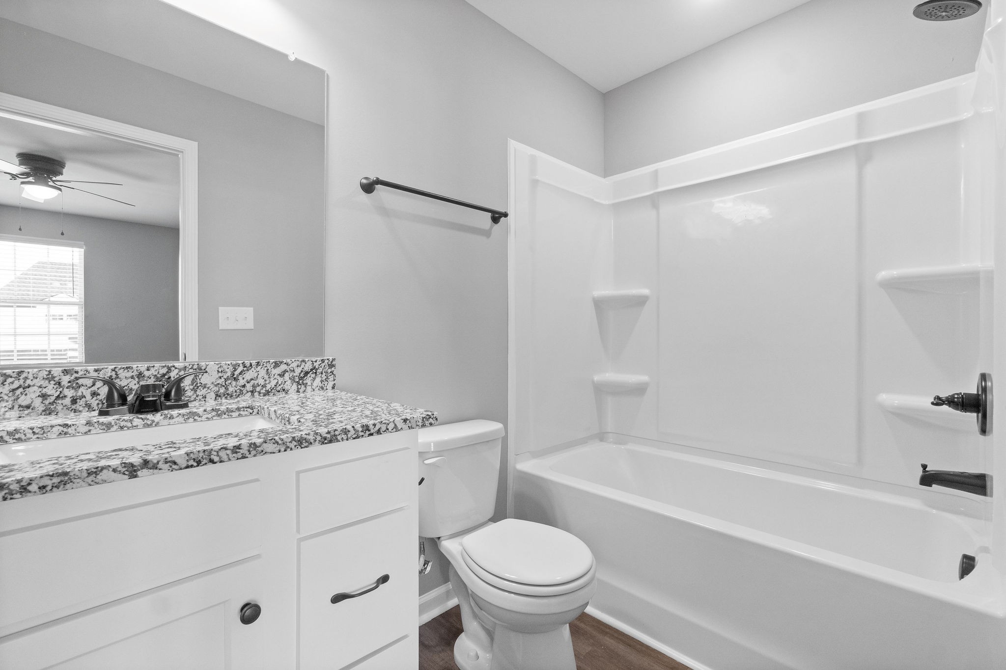2186 Peachers Mill Road Unit B6 Clarksville TN 37042