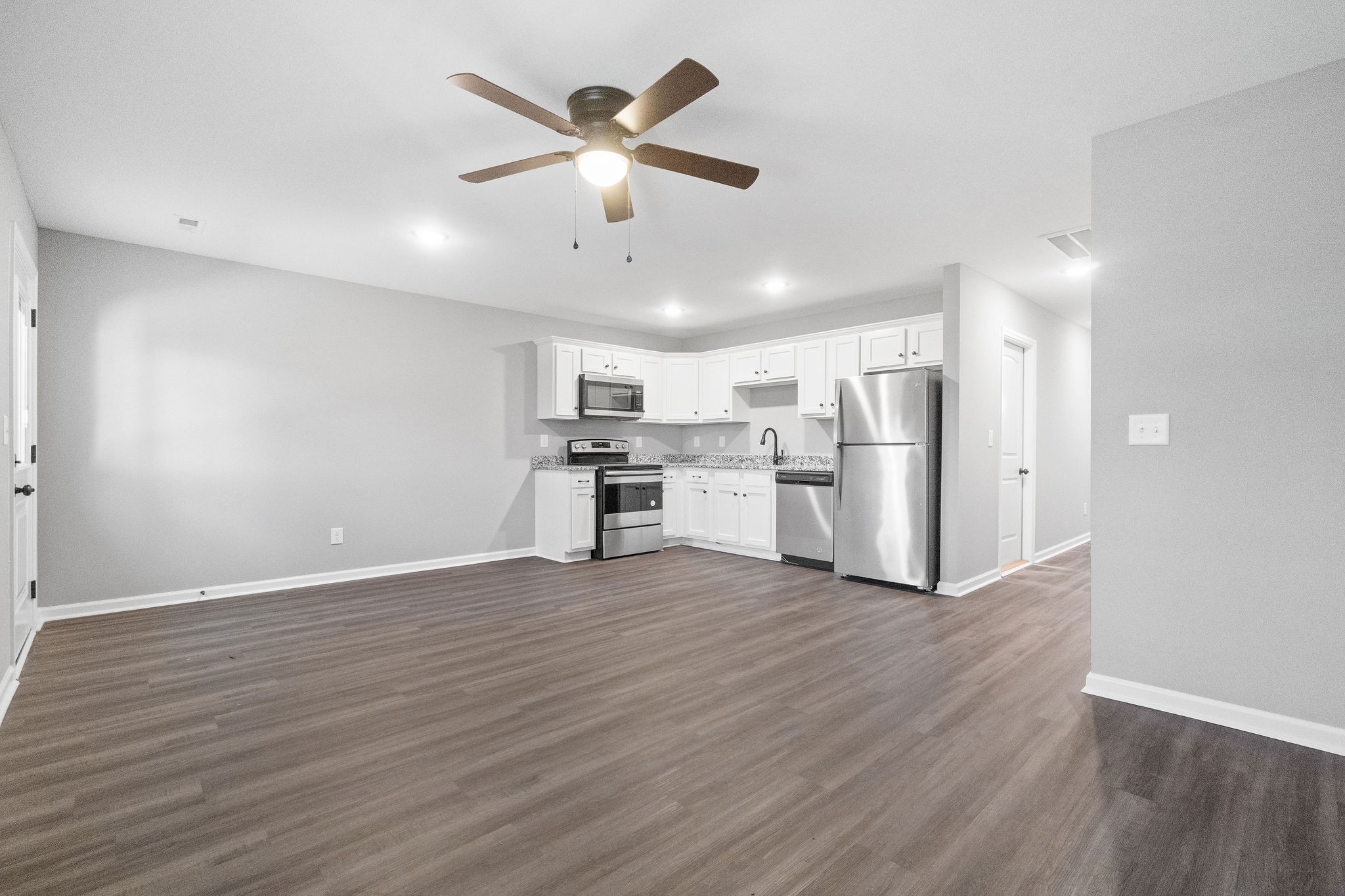 2186 Peachers Mill Road Unit B6 Clarksville TN 37042