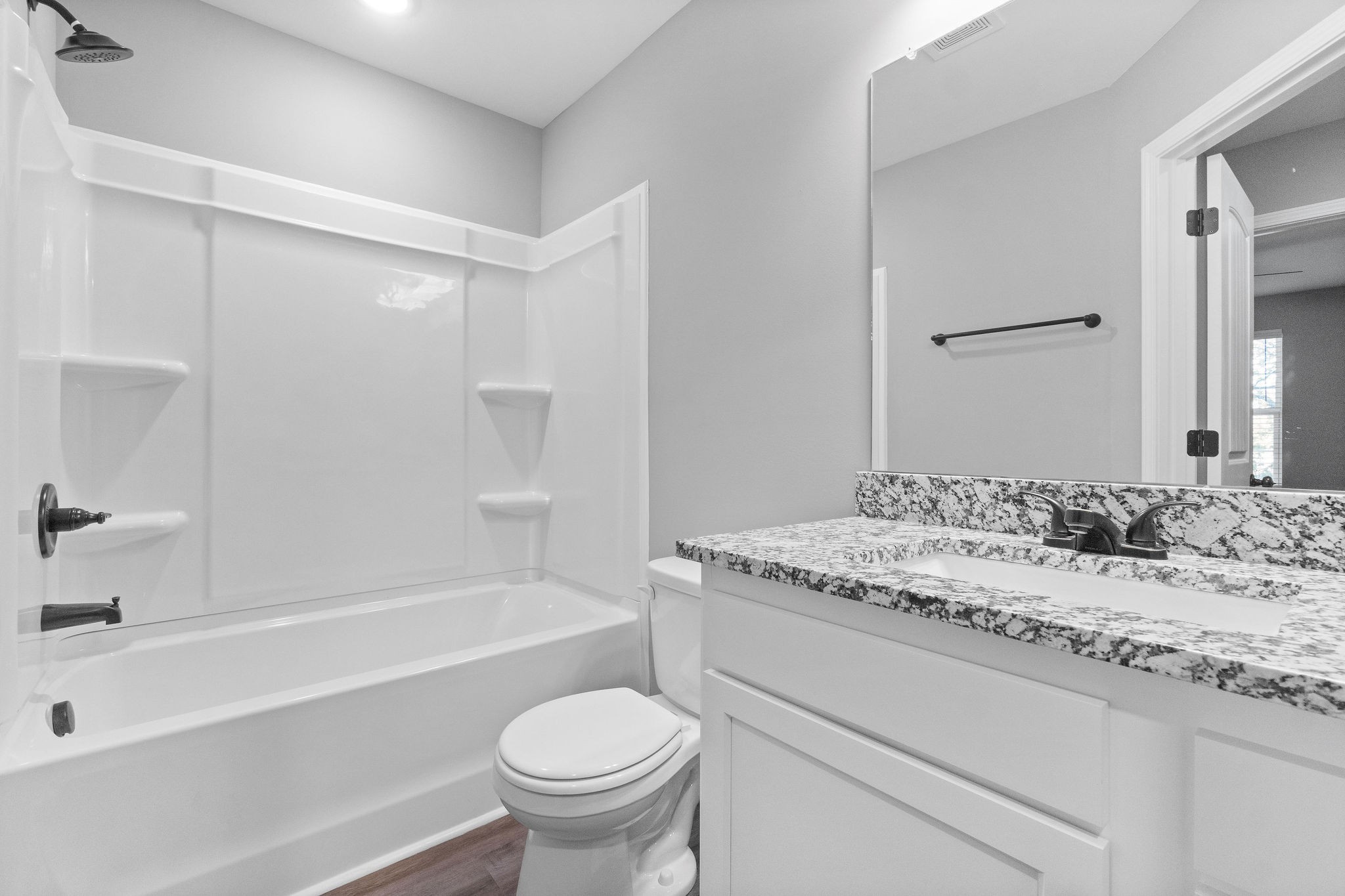 2186 Peachers Mill Road Unit B6 Clarksville TN 37042