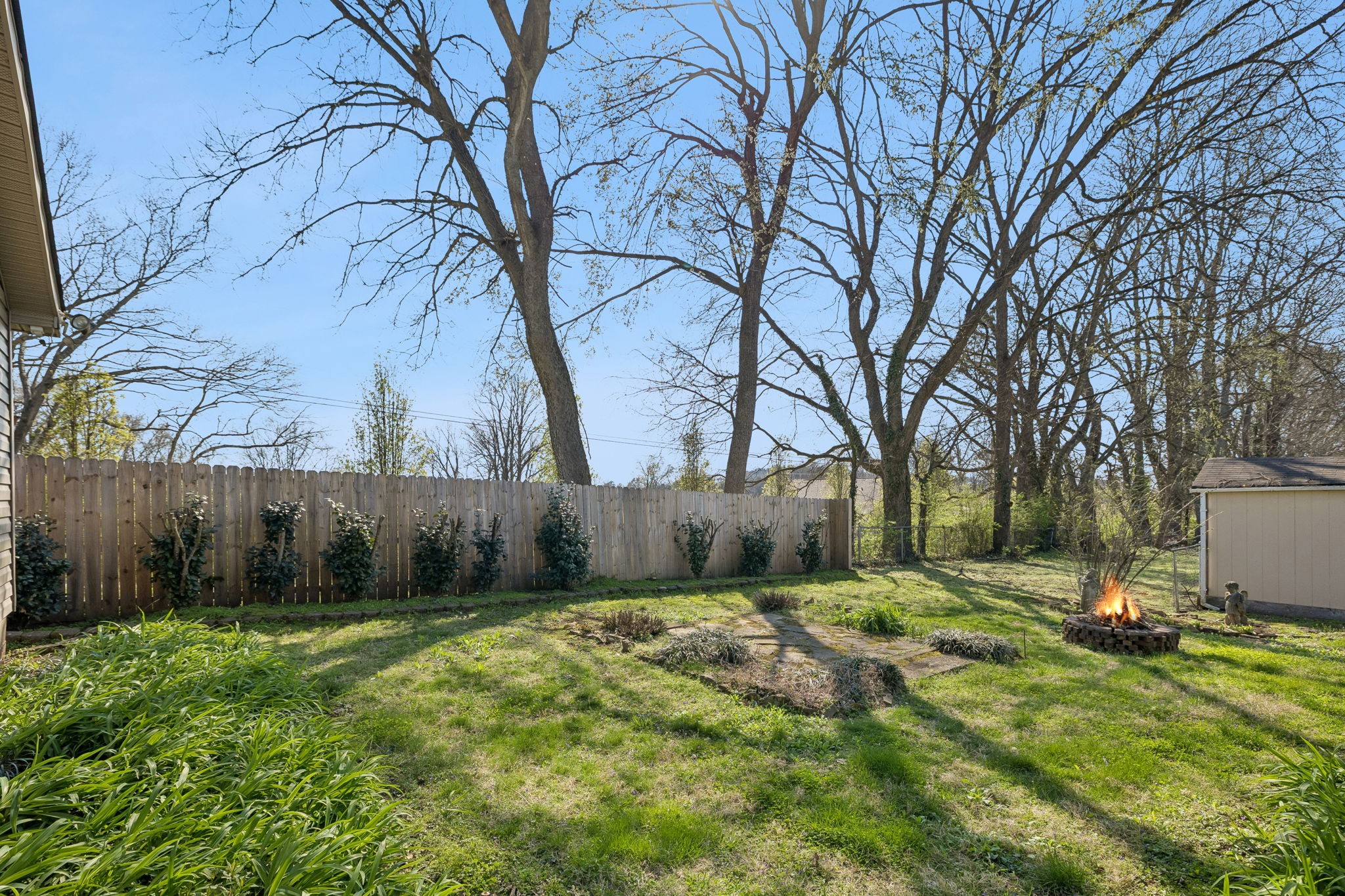 2910 Edge Park Court Columbia TN 38401