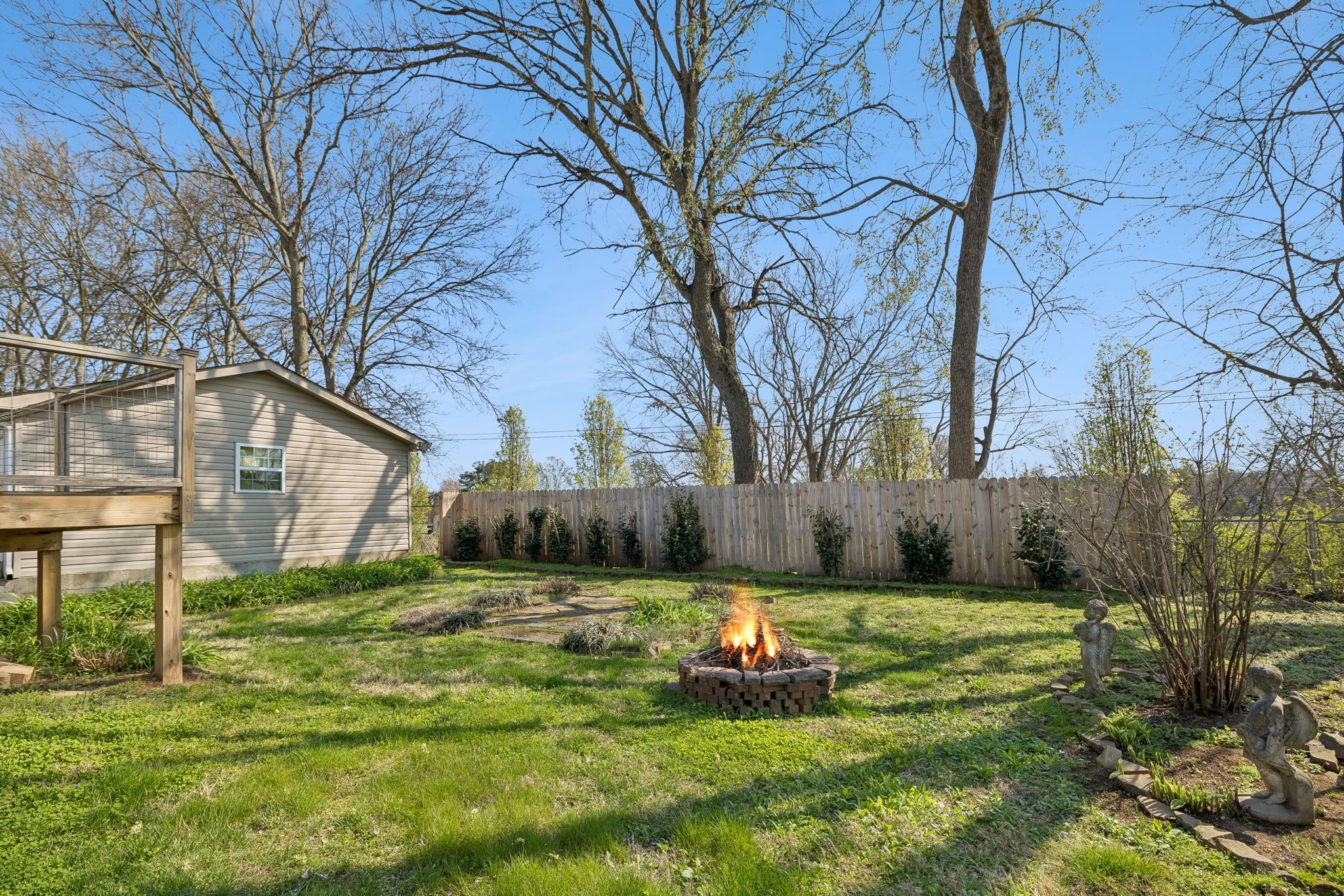 2910 Edge Park Court Columbia TN 38401